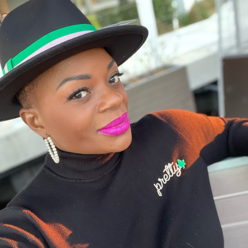 Meet your Posher, Marva